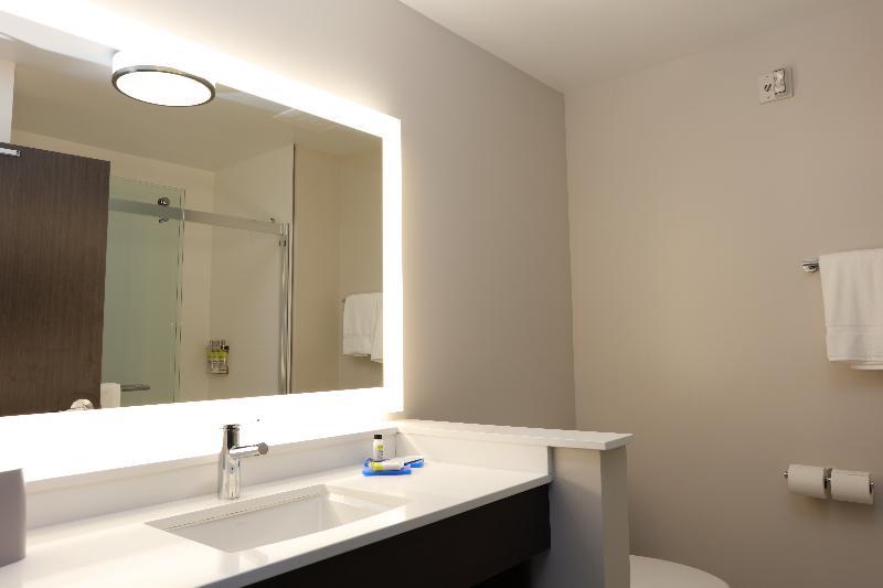 Holiday Inn Express Oneonta By Ihg Binghamton Εξωτερικό φωτογραφία